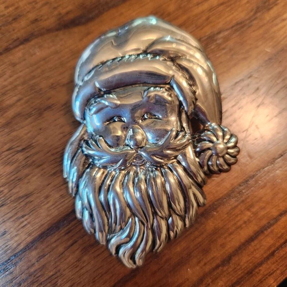 Santa Pendant/Pin - Picture 1 of 6